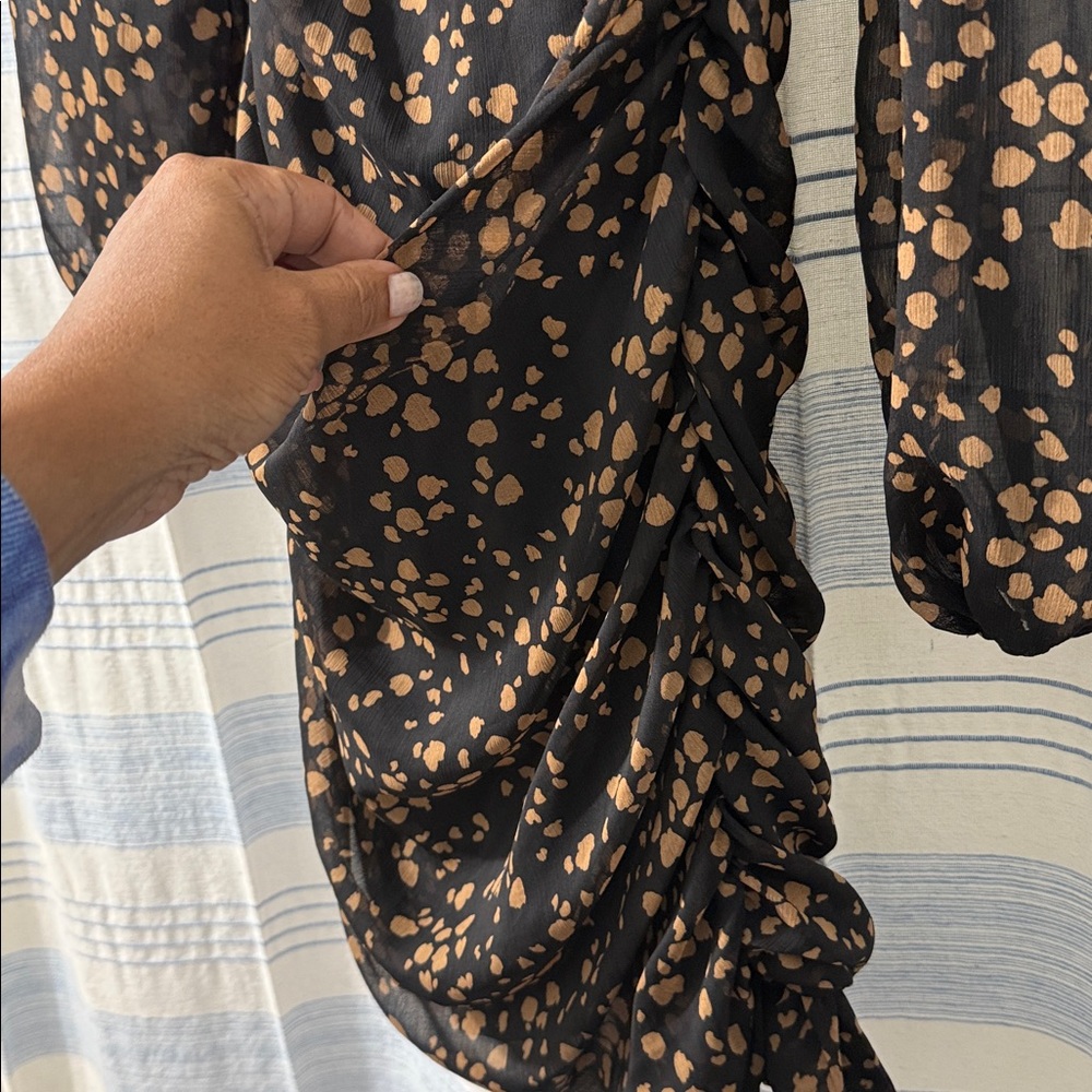 All in Favor Black and Brown LongPuff Sleeve MiniDress Size Small - Picture 3 of 7